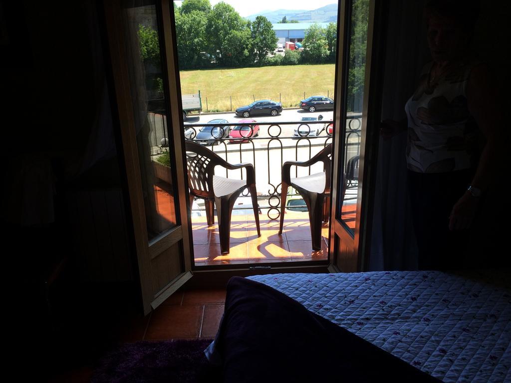 Hostal Mizmaya Оснайо Екстер'єр фото